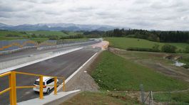 VIDEO: Úsek D1 Hričovské Podhradie - Lietavská Lúčka bude dokončený tento rok 