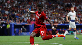 Salah už má rád VAR. Liverpoolu vystrieľal trofej náhradník bez zmluvy