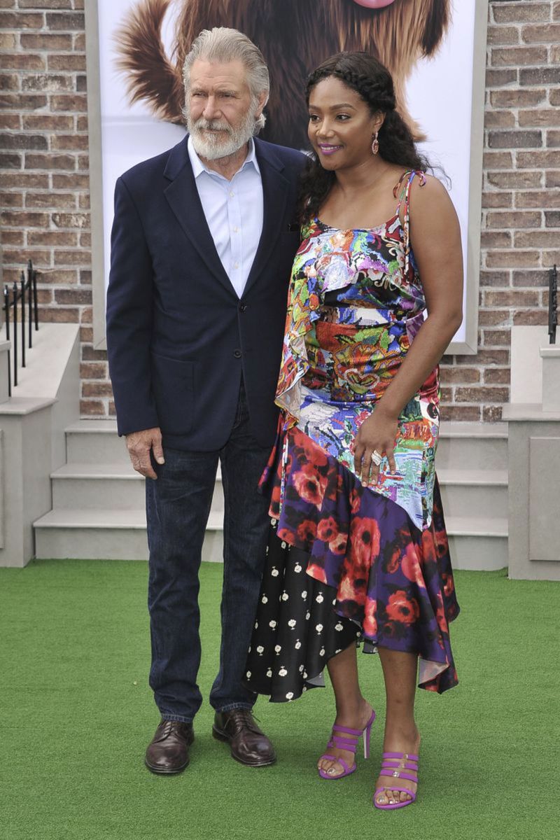 Harrison Ford a Tiffany Haddish počas premiéry...