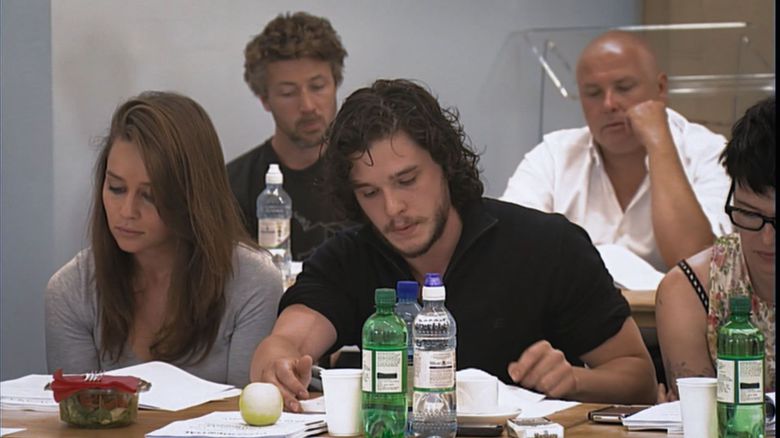 Pohľad na hercov spred takmer desať rokov pobavil.