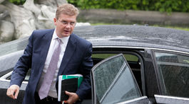 Pri troške snahy mohol prezident Kiska zastúpiť premiéra na oslavách v Normandii, vyhlásil Žiga