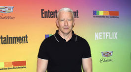 Cooper spomínal: Priznal som, že som gay a potom bol tri dni bez mobilu!