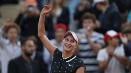 Je paf z Federera a topánok. Mladá Češka spoznáva tenisovú elitu