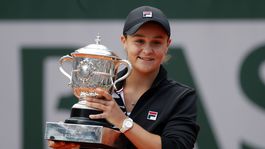 Namiesto českej senzácie austrálsky valec. Bartyová má prvý veľký titul 