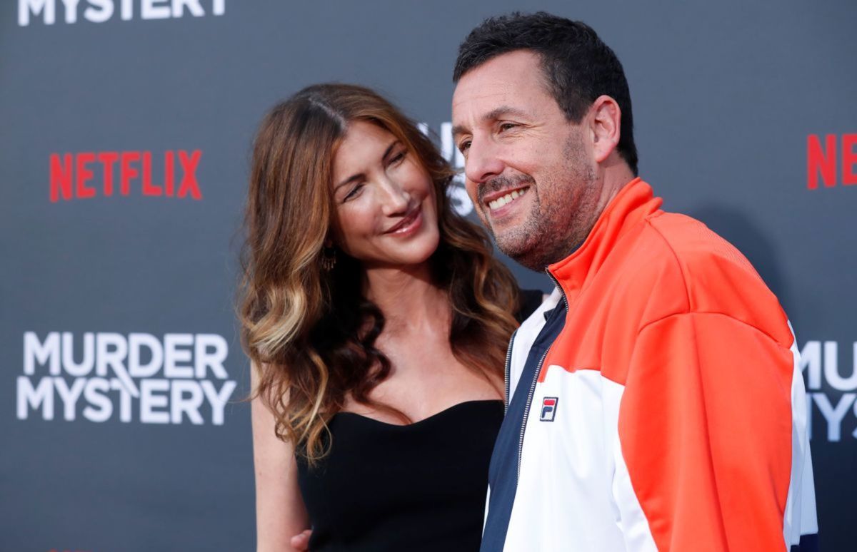 Adam Sandler a jeho manželka Jackie na premiére...