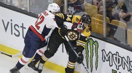 Zahrá si po boku Ovečkina? Fehérváry sa učí trpezlivosti na rybách 