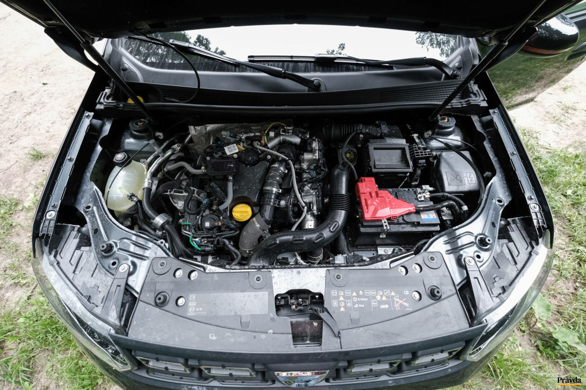 Naftový motor s výkonom 115 koní umožňuje...