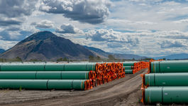 Kanadský premiér schválil sporné rozšírenie ropného potrubia