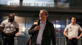 Korupcia pri prideľovaní MS v Katare? Platiniho po dlhom výsluchu prepustili