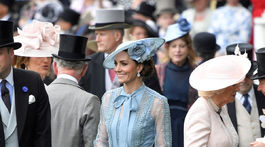 Vojvodkyňa Catherine z Cambridge bola v šatách z dielne značky Elie Saab skrátka rozkošná. 