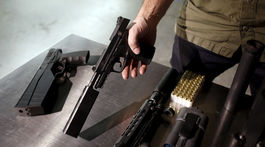 Nový Zéland odštartoval program odkupovania zbraní