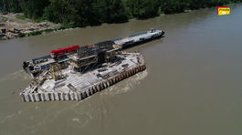 Šiesty most cez Dunaj rastie, žeriav je priamo v toku. Pozrite si video