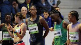 Jedna facka za druhou. Semenyová úmyselne spomaľovala, tvrdí IAAF