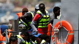 Európsky súd odmietol nariadiť Taliansku, aby nechal vylodiť migrantov 