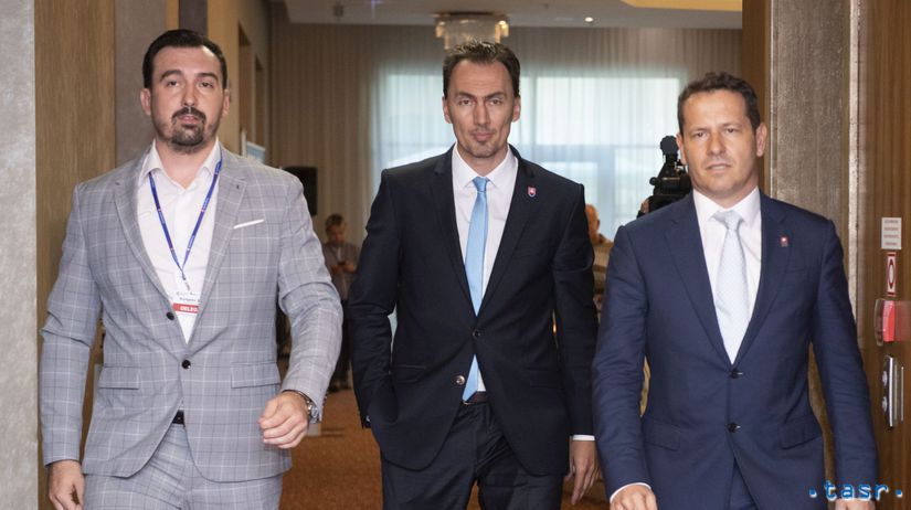 Ľudovít Jurínyi (vľavo) a Martin Kohút s...