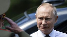 Putin podpísal zákon o pozastavení plnenia zmluvy o raketách