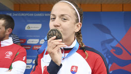 Bronzový štvrtok vzorového tímu Slovákov v Minsku. Po K4 sa tešila Petrušová