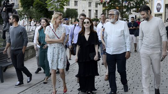 Herečka Julianne Moore (v strede) počas svojho...