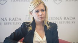 Urobí Saková koniec rodným číslam?