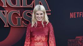 Caroline Arapoglou na premiére tretej série...