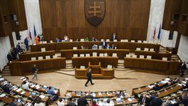 Moratórium na prieskumy sa predĺži zo 14 na 50 dní pred voľbami