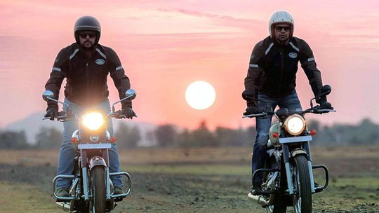 Jawa - nové príslušenstvo