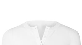 Ľahký biely kardigán Alaia, predáva Net-a-porter.com za 730 eur. 