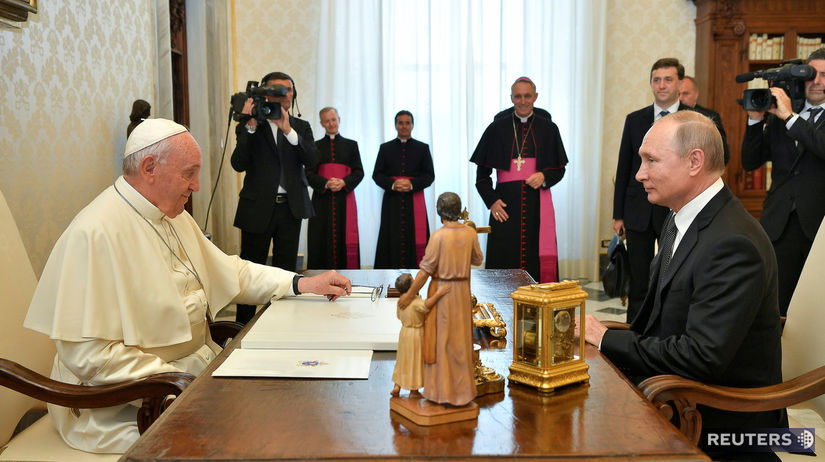 POPE-PUTIN/