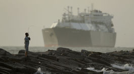 Gibraltár zadržal ropný supertanker, údajne smerujúci do Sýrie