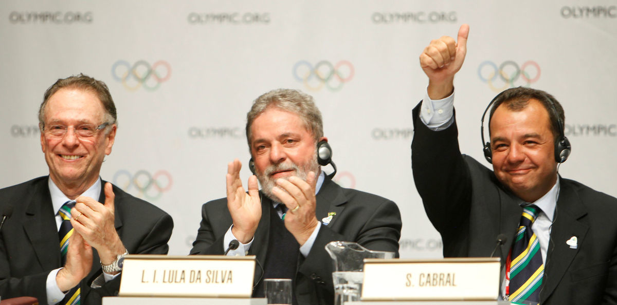 Na fotke šéf Brazílskeho olympijského výboru...