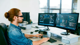 Spotrebitelia na celom svete v minulom roku zvýšili výdavky na elektroniku