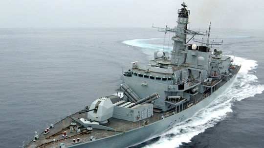 Irán sa pokúsil zadržať britskú loď