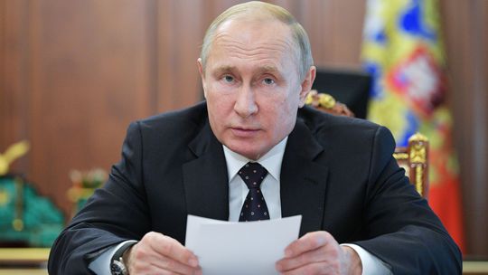 Putin sľubuje symetrickú odpoveď na americký raketový test