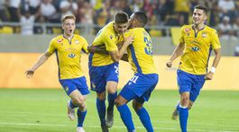 Hanba aj lacné góly. Slovenské kluby čaká šichta