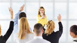 Čo by ste mali vedieť o svojom prvom plate  