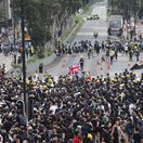 Hong Kong / demonštrácie /