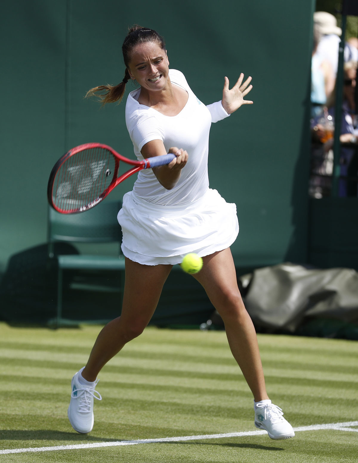 Viktória Kužmová v 1. kole Wimbledonu.