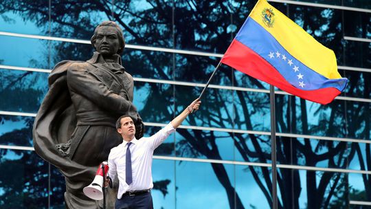 Trump presunie Guaidóovi do Venezuely financie zo stredoamerických krajín