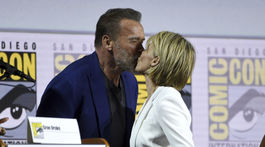 Arnold Schwarzenegger (vľavo) a Linda Hamilton