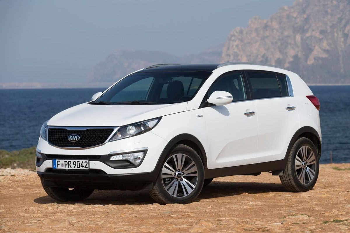 Problémy: riadiaca jednotka motora,...