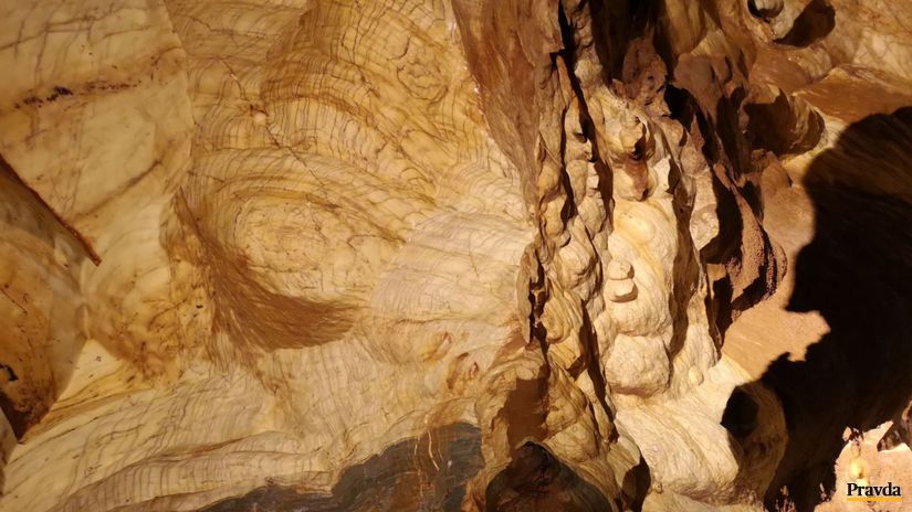 Ochtinská aragonitová jaskyňa