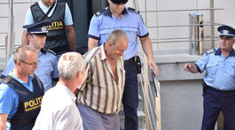 Muž sa priznal k vraždám dievčat, ktoré otriasli Rumunskom