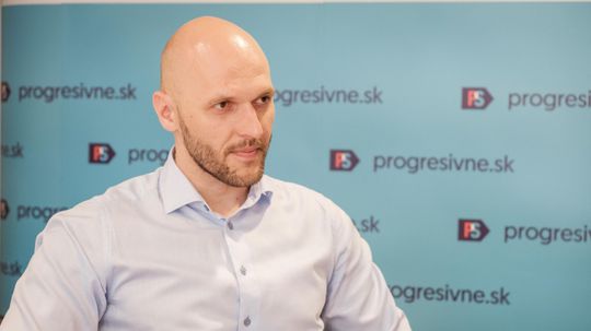 Líder „progresívcov“ Michal Truban sa priznal k užívaniu marihuany