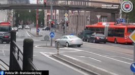 Prejazdov na červenú pribúda. Žltá znamená pozor, prípadne stoj, varuje polícia