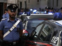Taliansko / polícia /