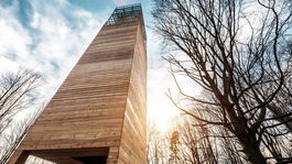 Majestátny statný hranol ponúka výhľad na Žilinu