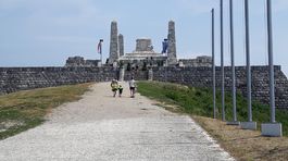 10 výletov v kopaničiarskom kraji. Očarí vás Štefánikova mohyla aj krásne bukové lesy