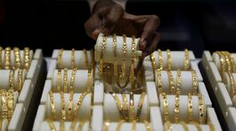 Falošná princezná ukradla v Paríži klenoty za 1,6 milióna eur