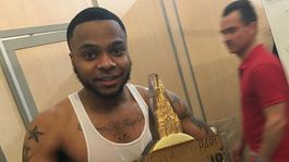 Cooper dostal z dopingovej kontroly pozitívny výsledok. Je tehotný 