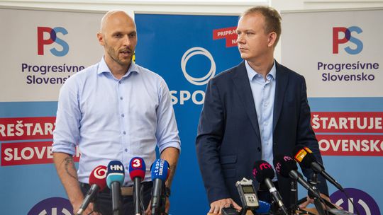 Lídri PS/Spolu predstavili návrh zákona 'Lex Haščák'